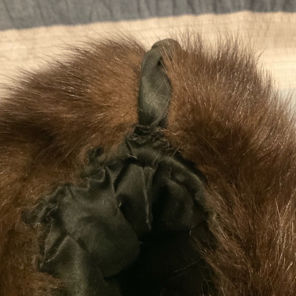 Vintage Genuine Black Fur Muff - Picture 9 of 11